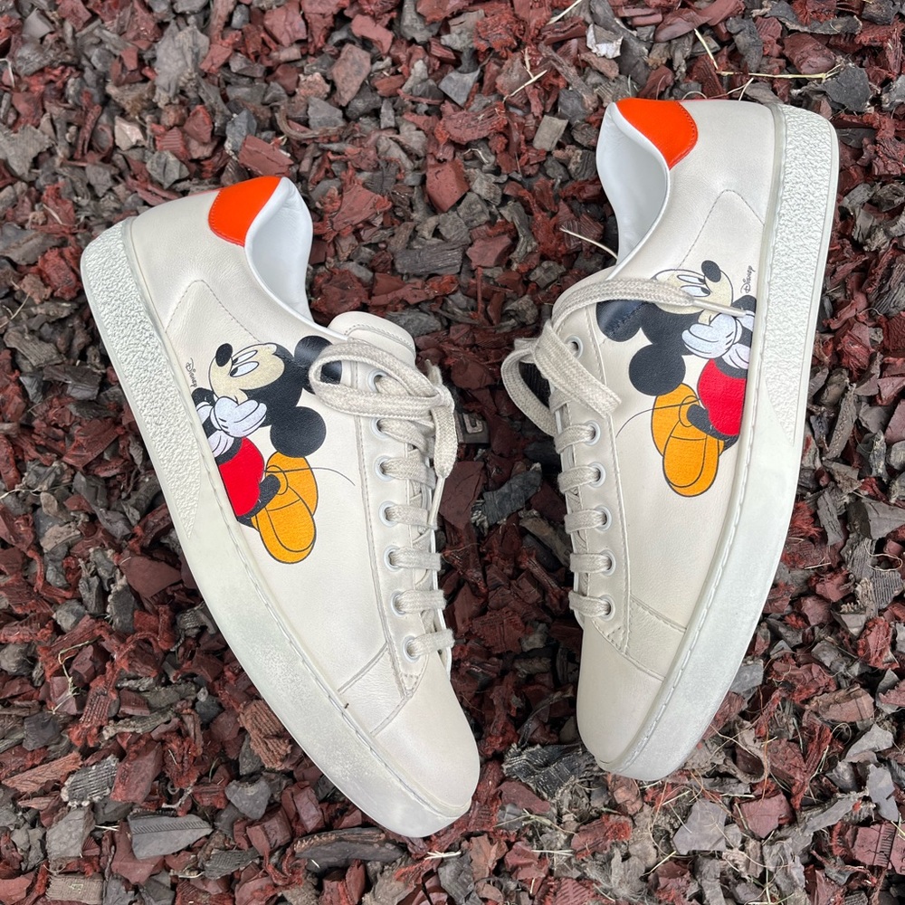 Gucci, Disney Mickey Mouse Ace Low Top Sneaker, Ivory, Orange, (8.5 M, 10 W)